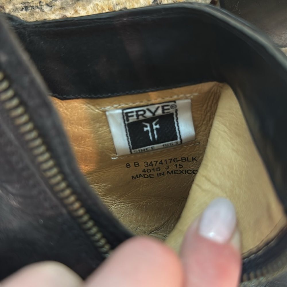 Frye Black Leather Ankle Boots women’s size 8 excellent condition - Picture 7 of 12